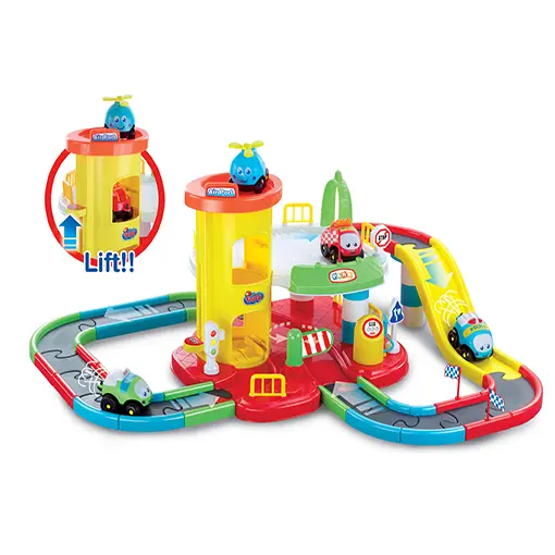 [4073] F/W F/W "Cartoon" racebaan met parkeerplaats